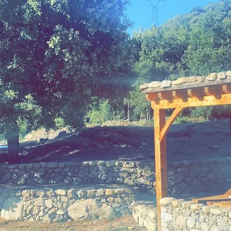 La Bergerie Du Chene Hétvégi ház Omessa